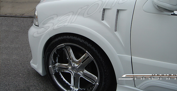 Custom Lincoln Navigator Fenders  SUV/SAV/Crossover (2003 - 2006) - $890.00 (Manufacturer Sarona, Part #LC-003-FD)